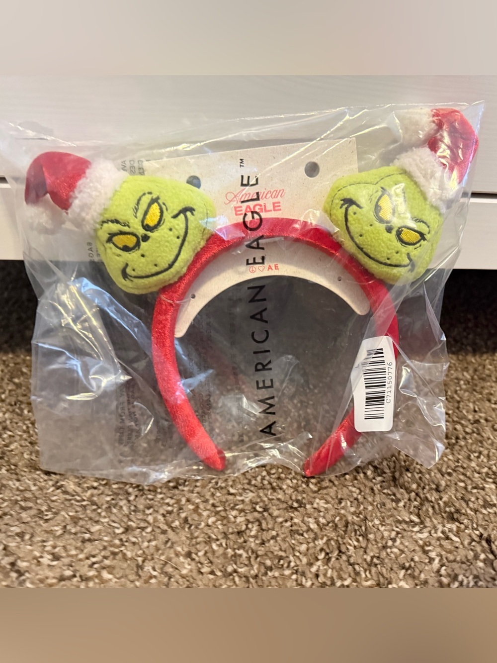 Grinch American Eagle Outfitters Red Headband with Green Plush Character Ears